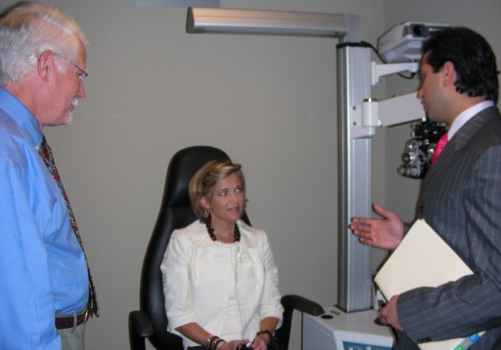 Betsy Seigel Dr. Gulani and Dr. Wood post RK Jacksonville Florida Advanced Laser Vision Correction